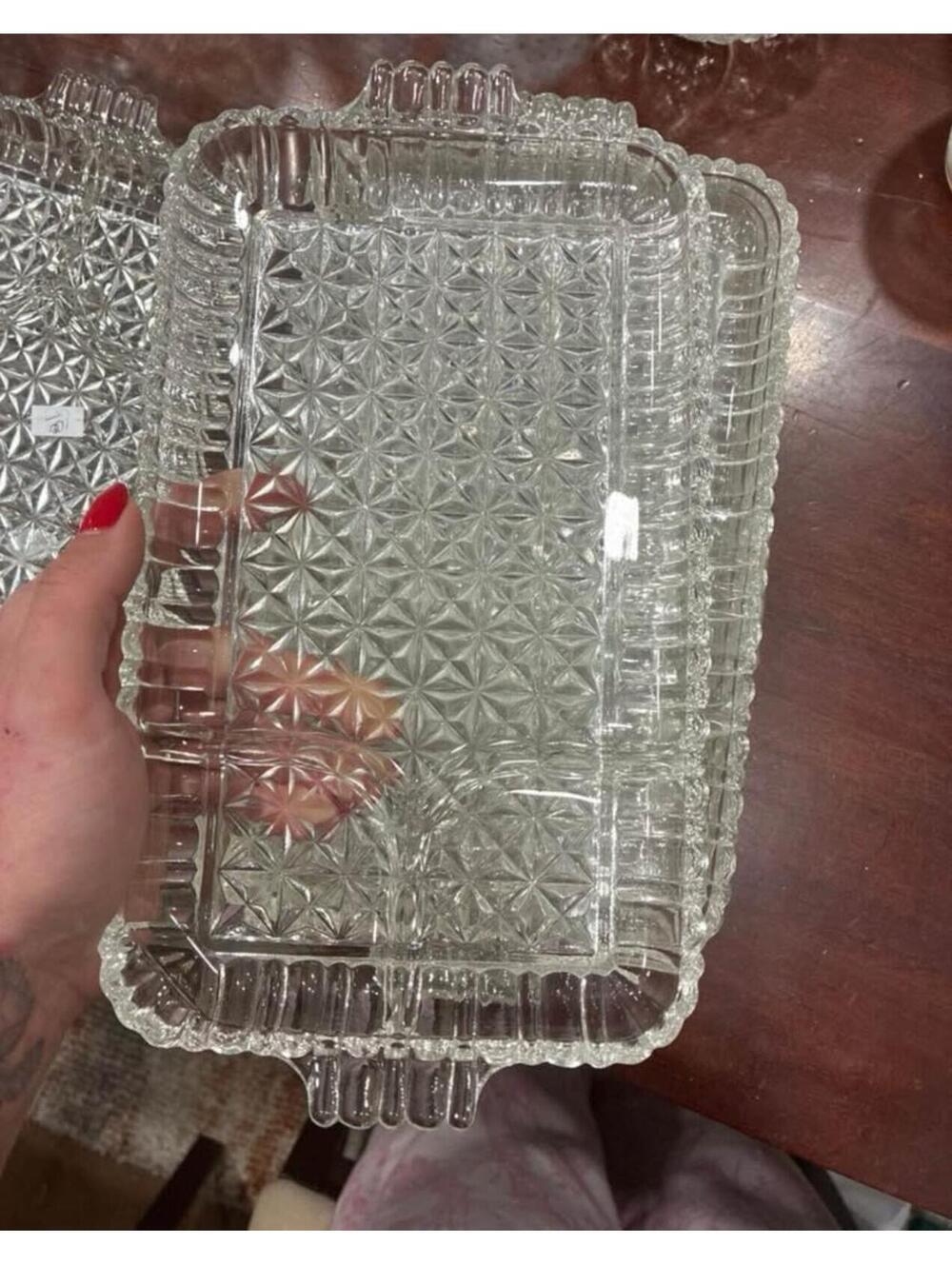 Vintage set of 10 anchor hocking snack trays